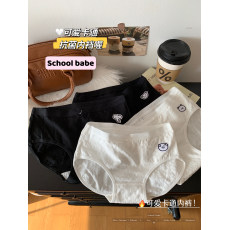 批发实价实拍纯棉<b class='q'>内裤</b>女中腰日系卡通<b class='q'>可爱</b>学生百搭舒适三角裤4条