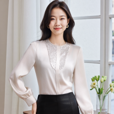 批发实拍2026春夏新品法式优雅轻奢串珠光泽缎面小个子衬衫上衣女