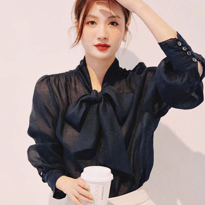 봄과 가을 새로운 한국어 버전 느슨한 와일드 활 레이스 디자인 센스 틈새 시장 셔츠 맨위 여자