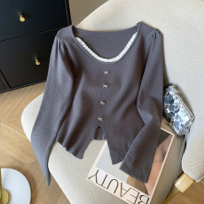 实拍 大货 2026春装新款设计感洋气花边领时尚打底衫针织衫上衣女