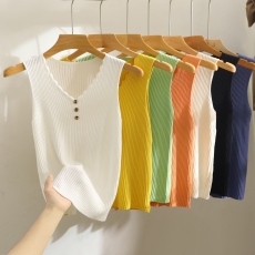 批发冰丝吊带背心女内搭西装打底衫<b class='q'>时尚</b>小香风针织衫无袖纽扣夏季上衣