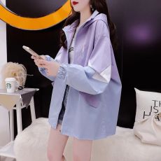 批发100涤连帽工装外套女2025新款秋季宽松休闲薄款设计上衣