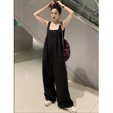 批发新款高级感黑色设计感简约休闲背带<b class='q'>连体裤女</b>夏季百搭阔腿裤拖地裤