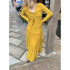 批发大码显白黄色吊带连衣裙海边旅游度假风大裙摆法式氛围感<b class='q'>长裙</b>外套