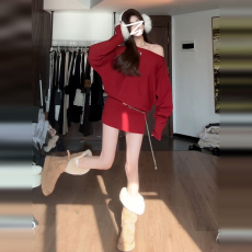 批发2025新年战袍红色连衣裙子女秋冬季本命年跨年穿搭斜肩露肩毛衣裙