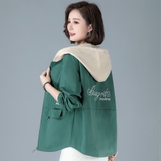 批发春秋<b class='q'>外套</b>2026年新款女时尚撞色连帽<b class='q'>中年</b>妈妈春装大码纯棉夹克上衣