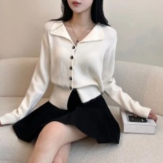 批发现有货 韩国chic<b class='q'>翻领</b>单排扣针织开衫外穿短款软糯毛衣针织衫上衣