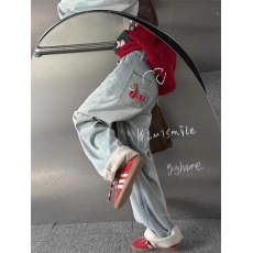 批发浅蓝色加绒加厚高腰<b class='q'>牛仔裤</b>女冬季腊肠狗提花宽松显瘦阔腿拖地长裤