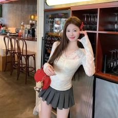 批发内里加绒纯欲辣妹<b class='q'>v领</b>上衣女秋冬小香风蕾丝打底衫内搭小衫