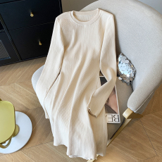 批发实拍 大货 2026春装新款ins圆领长袖A字短裙<b class='q'>百搭</b>连衣裙针织裙子女