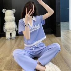 批发现货时尚<b class='q'>运动服</b>套装女夏休闲洋气减龄V领短袖<b class='q'>T</b><b class='q'>恤</b>阔腿裤两件套#826