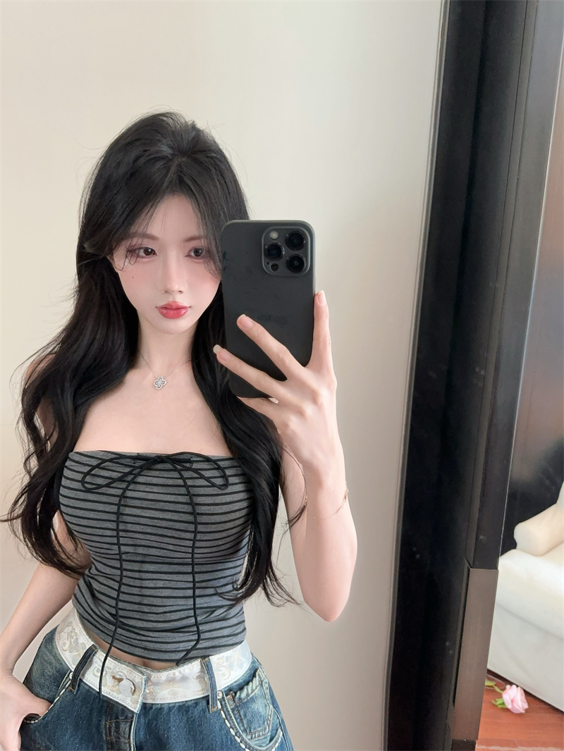 패치워크 색상 나비 매듭 스트랩 신축성 튜브탑 아메리칸 핫걸 레트로 슬림해 보이는 민소매 스트라이프 맨위 실사 정가
