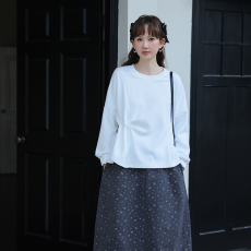 批发实拍2025年早秋新款日系软妹<b class='q'>范</b>复古BF风圆领收腰抽绳显瘦长袖卫衣