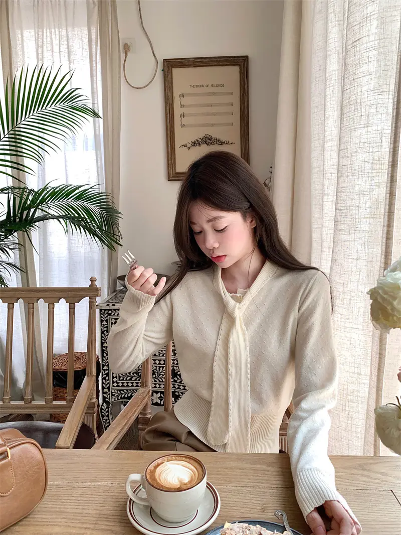 수제 크로셰 디테일 니트 상세 이미지 7