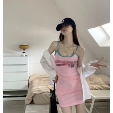 批发纯欲奶甜辣妹吊带紧身包臀运动风<b class='q'>连衣裙</b>