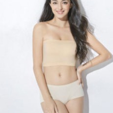 批发一片式防走光抹胸式<b class='q'>文胸</b>女士打底无痕内衣无肩带裹胸