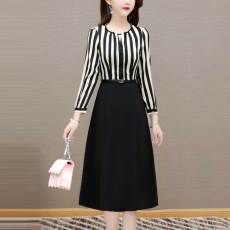 批发真丝桑蚕丝<b class='q'>连衣裙</b>女2025春夏季新款高端国际大品牌条纹假两件裙子