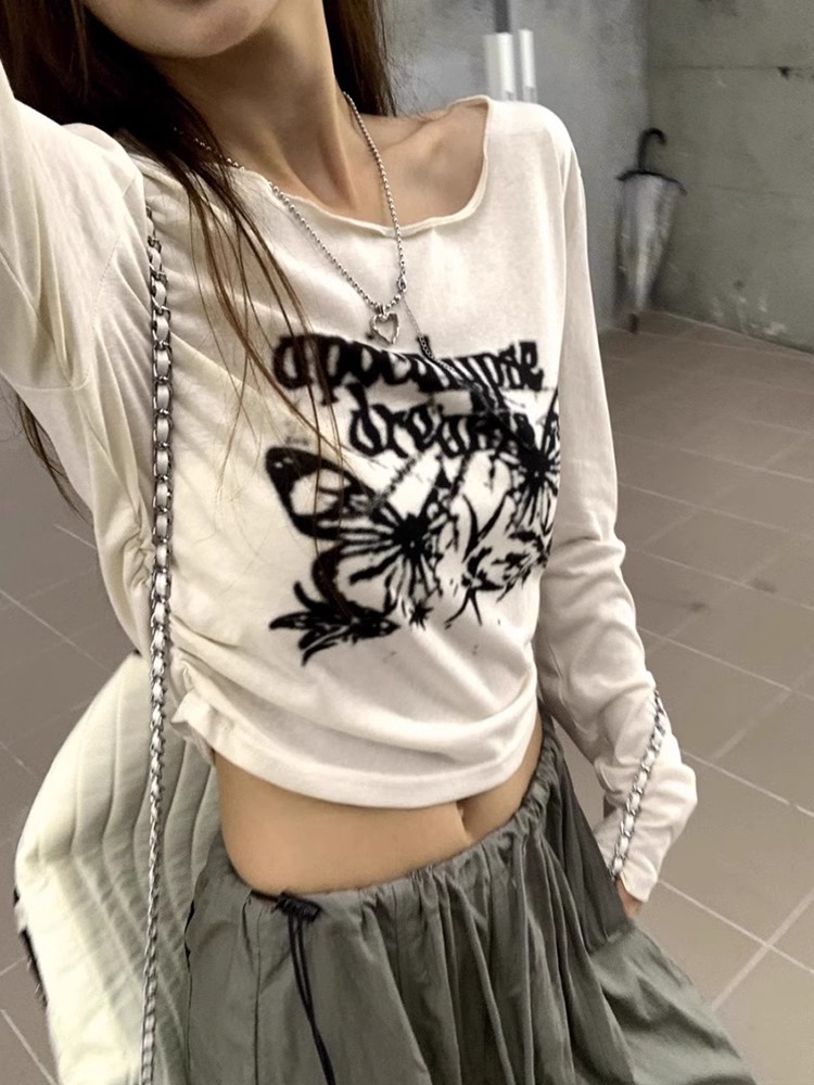 100%棉26支纯棉 美式复古蝴蝶字母印花长袖T恤女短款