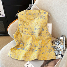 批发新中式高端宋锦马甲背心女2025春季新款轻国风八达晕爆款唐装上衣