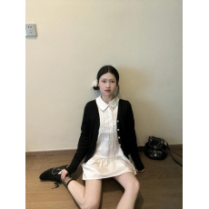 批发娃娃领减龄白色衬衫短裙女叠穿长袖<b class='q'>连衣裙</b>黑色针织开衫套装