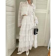 批发已出货 韩国东大门复古重工镂空钩花蕾丝衬衫+高腰蛋糕半身裙套装