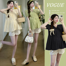 批发实拍孕妇<b class='q'>夏</b>季新款法式V领甜美宽松娃娃衫上衣+托腹牛仔短裤