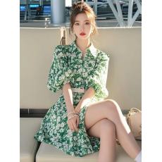 批发有货 2026春秋季<b class='q'>新款</b>减龄洋气绿色碎花衬衫连衣裙女绝美小裙子