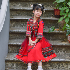 批发异域风大理丽江古风旅拍广西三月三<b class='q'>儿童</b>活动演出节日表演写真服饰