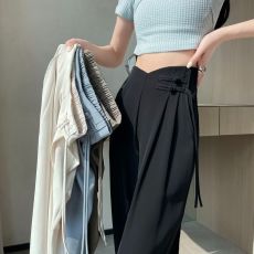 批发2026春夏新款新中式国风盘扣直筒西装裤女高腰休闲裤个性阔腿裤子