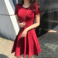 批发夏装打底a字裙2025短袖夏季新款女冰丝针织<b class='q'>连衣裙</b>法式复古小香风