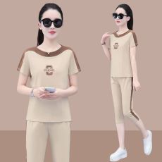 批发<b class='q'>大码</b>运动套装夏装女2026洋气减龄显瘦圆领短袖七分裤休闲服两件套