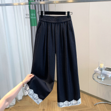 批发实拍大码日系甜美减龄蕾丝花边拼接宽松显瘦阔腿裤女直筒九分裤