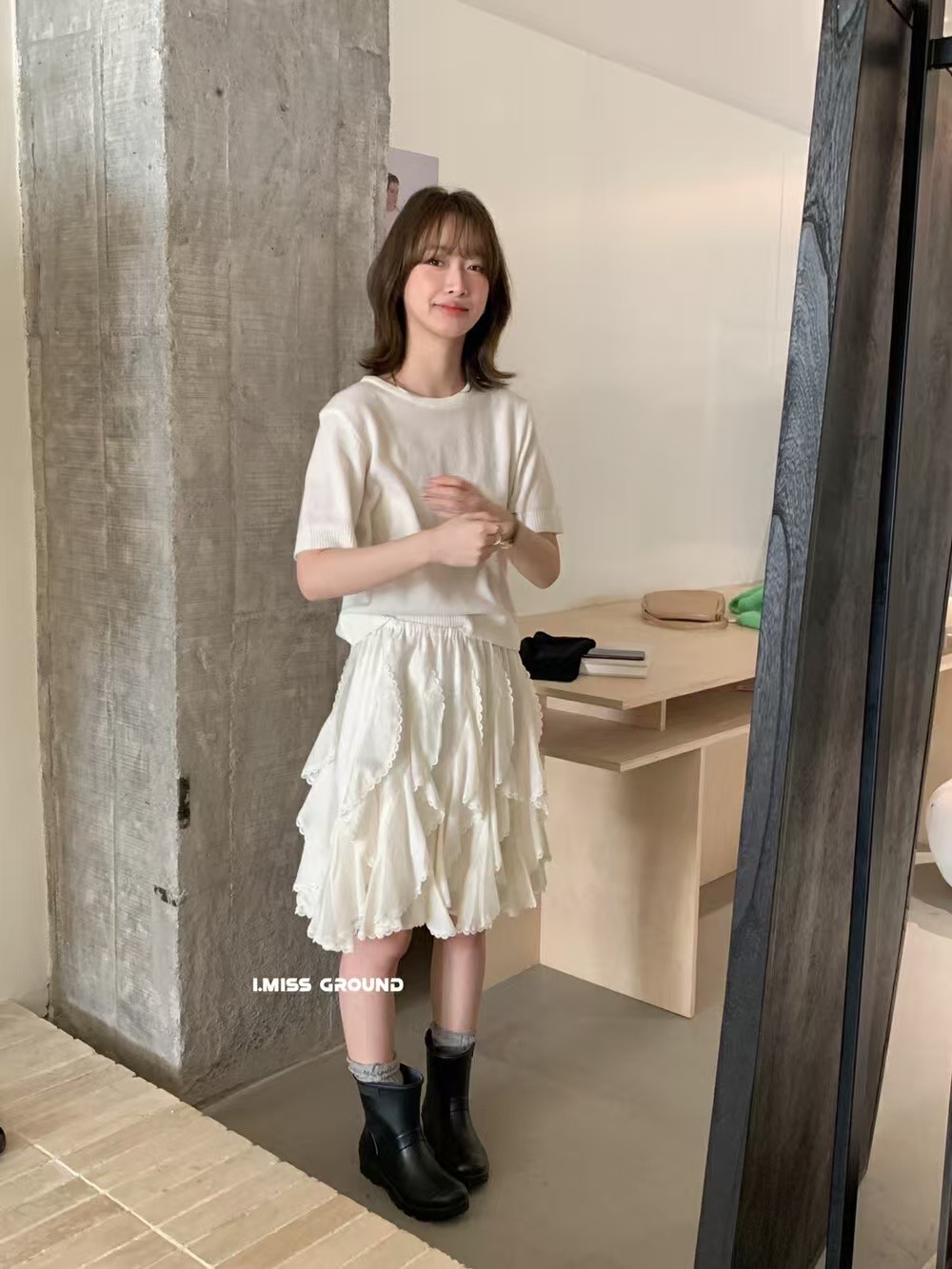 불규칙한 치마 여자 2025 봄 새로운 디자인 센스 틈새 시장 프릴 레이스 스티치 치마