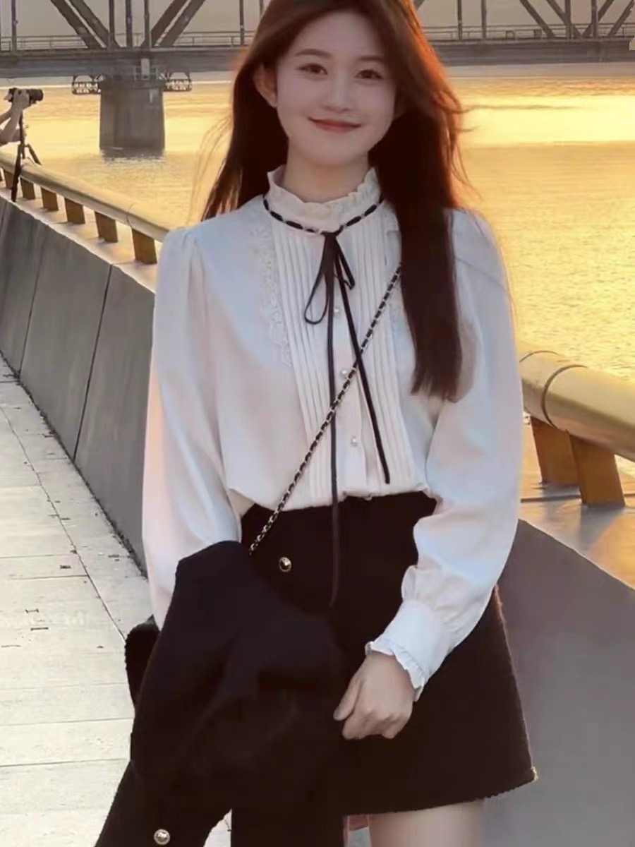고급 센스 샤오 양 로드 중 명문 여성 고급 한국 드라마 여성 주님 착용 가져 가라. 부유 한 가족 천 골드 셔츠