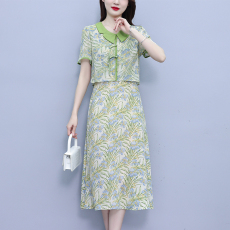 批发2026夏季新款<b class='q'>雪纺</b>碎花国风连衣裙减龄<b class='q'>大码</b>胖mm收腰显瘦遮肚长裙