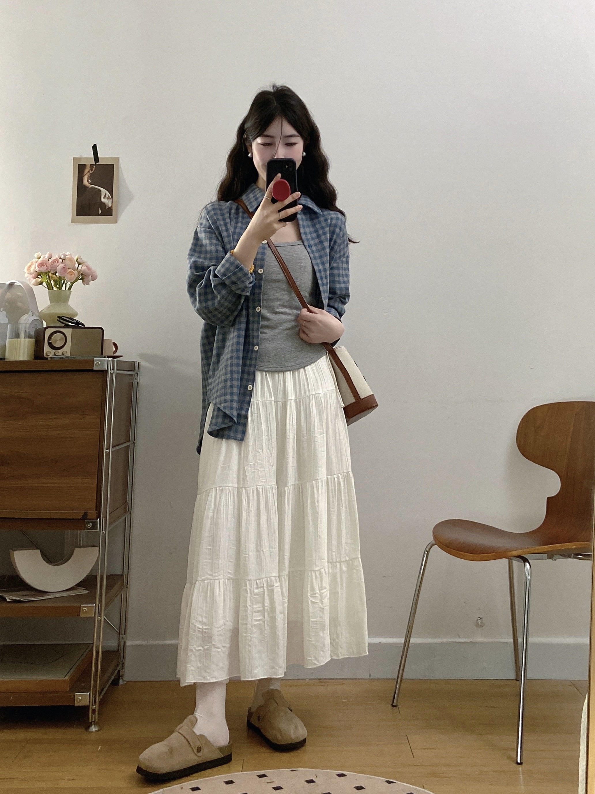 실사 새로운 몸매 가꾸기 슬림해 보이는 캐미솔 체크무늬 루즈핏 긴팔 셔츠 패션 반신 스커트 빅 사이즈 세트