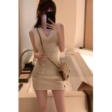 批发春夏新款气质小香香富家千金感背心连衣裙针织短裙毛针织裙