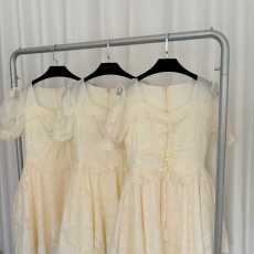 批发实拍不规则连衣裙<b class='q'>女</b>微胖mm收腰显瘦气质高级感短袖裙子