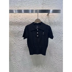 批发高品质25春季新款logo立体装饰翻领套头针织短袖减龄<b class='q'>宽松</b>百搭上衣