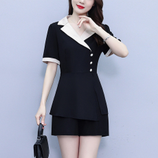 批发2026<b class='q'>夏季</b>新款职场大码女装胖MM气质修身上衣加短裤时尚两件套<b class='q'>套装</b>