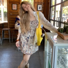 批发微胖气质复古碎花吊带连衣裙夏2026新款收腰显瘦波西米亚a字短裙