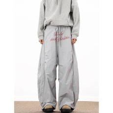 批发美式高街字母刺绣褶皱工装裤春秋<b class='q'>嘻哈</b>街头设计感宽松阔腿弯刀裤