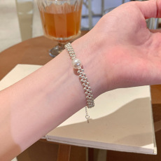 批发轻奢小众高级感银珠编制手链女百搭气质简约珍珠手串网红手饰批发