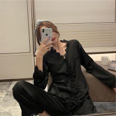 批发宏达盛春秋款仿真丝睡衣女韩版冰丝性感蕾丝花边薄款<b class='q'>家居服</b>