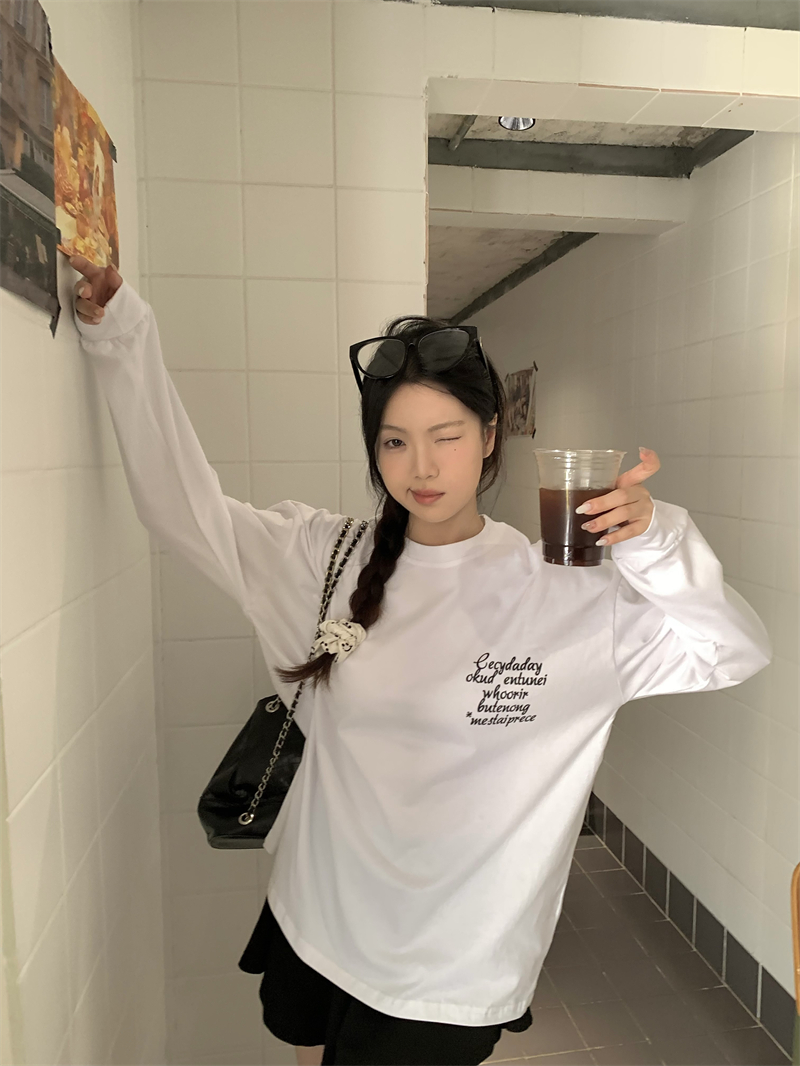 실사 정가 봄 한국 스타일 루즈핏 긴팔 전후 알파벳 프린트 티셔츠 맨위
