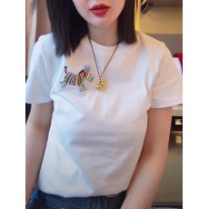 批发正肩白色小马刺绣短袖<b class='q'>t</b><b class='q'>恤</b>女2026夏季新款爆款纯色简约洋气上衣女