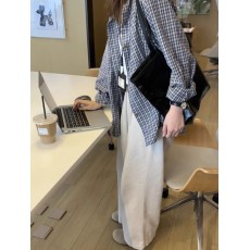 批发松弛感复古蓝色长袖格子衬衫上衣女<b class='q'>春</b>秋新款宽松内搭别致衬衣外套