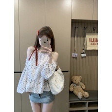 批发实拍肩蝴蝶结波点衬衫女春夏设计感宽松长袖上衣