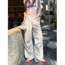 批发实拍实价 新款美式甜辣小花白色<b class='q'>印花</b>直筒裤束脚休闲工装裤