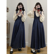 批发春<b class='q'>秋</b>韩系复古水洗牛仔蓝U领打褶背心裙女可爱显瘦减龄衬衫两件套